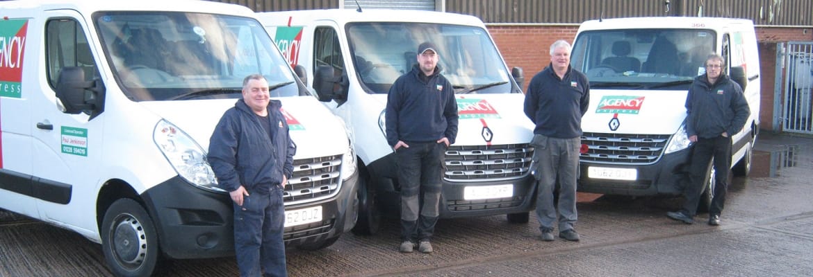 Agency Express franchise case study. Franchisee Paul Jenkinson with staff and van.