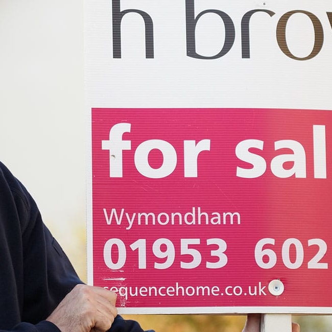 UK property market gains momentum in January
